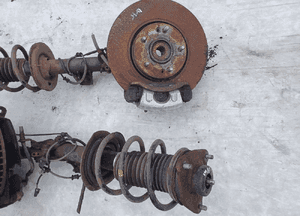 HYUNDAI IX35 10-15 MCPHERSON ZWROTNICA AMORTYZATOR LEWY PRZÓD ZACISK 3