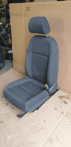 Fotel pasażera prawy przód przedni VW Golf V Plus 2