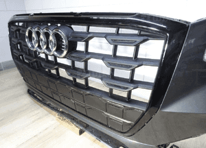 Zderzak przód audi Q2 lift s line 81A 4