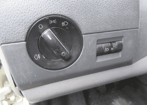 Przełącznik włącznik świateł vw transporter T5 2003-