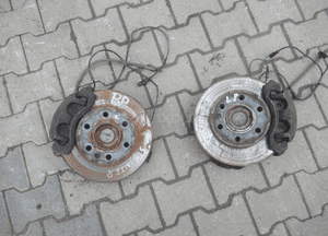 Zwrotnica przednia prawa lewa mercedes sprinter W906 vw crafter 2006- 2