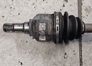 Toyota Yaris I 99-05 polos prawa lewa  1.4 D4D 11