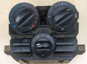 Mercedes vito 639  panel nawiewu klimatyzacji a 6398301185 a 6394460728 2