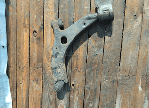 WAHACZ PRAWY LEWY PRZÓD PRZEDNI FORD KUGA MK1 2.0 TDCI 4