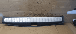 Osłona pasa tylnego bagażnika Opel Zafira C 322225228 1