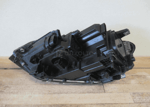 Lampa przednia prawa vw touran ii full led 2015- 15