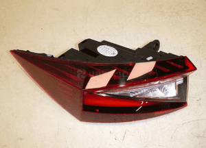 Skoda enyaq iv lampa lewy tył lewa tylna led oem 2