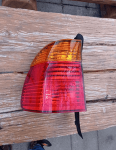BMW 5 E39 LCI Touring - Lampa Tylna Lewa - 11858 6