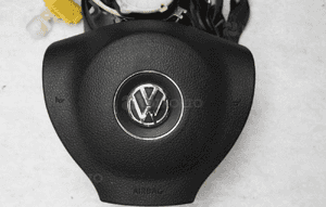 Deska rozdzielcza konsola poduszka powietrzna pas VW PASSAT B7 4