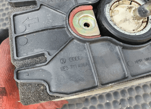 Wybierak Lewarek 8E0711290 8E0711613 8E0711025 5 Biegów Cięgno Skrzyni 1.8 T 1.9 TDI 2.0 ALT FSI Audi A4 B6 B7 11