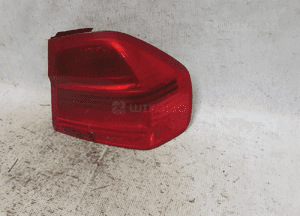 * LAMPA TYLNA PRAWA TYŁ PRAWO BMW E90 2
