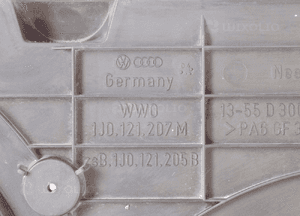 VW Golf / Seat / Szkoda Osłona Wentylatora - 6111 4