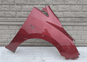 Mazda 5 v 10-18 błotnik przedni prawy 1