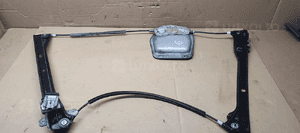 Mechanizm podnośnik szyby prawy przód VW Jetta 1K5837462B 1