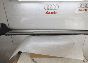 Próg listwa progowa lewa osłona nakładka audi A4 8W B9 allroad 2017- 1