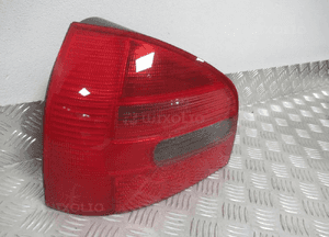 Lampa tylna tył prawa lewa audi A3 8L 1996-2000 3