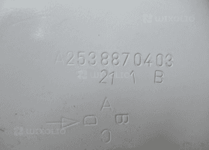 Maska pokrywa silnika mercedes glc W253 2015- 36