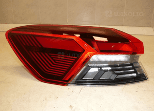 Audi Q4 e-tron lampa lewy tył tylna nowy oryginał 4