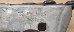 Zawias maski prawy przód Seat Leon II 1P0823302 5