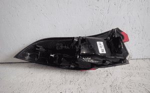 Lampa prawa tylna tył toyota corolla E21 sedan 19- 2
