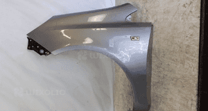 * OPEL CORSA D Z163 SZARY  BŁOTNIK  PRZEDNI LEWY 1