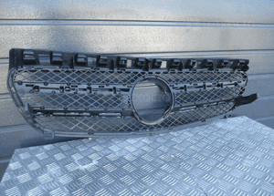 Grill gril atrapa mercedes a-klasa W176 2012- 10
