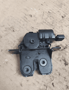 Renault Megane III Zamek Klapy Bagażnika 846300003R 3