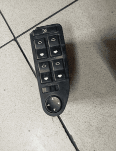 panel szyby bmw e 39 lewy 1