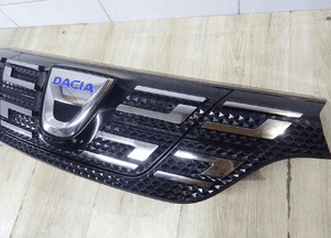 Dacia Spring Grill atrapa 623105273R 4