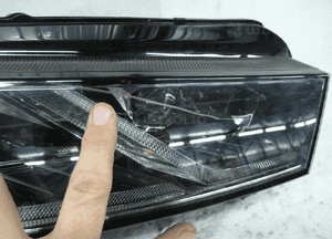 Skoda octavia iv 4 5E4 full led cała lampa przednia prawa 4