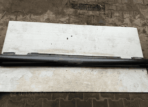 Próg listwa progowa lewa mercedes c W204 sedan kombi A2046981354 amg 1