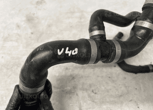 Rura przewód wody volvo V40 2.0D 31474986 6