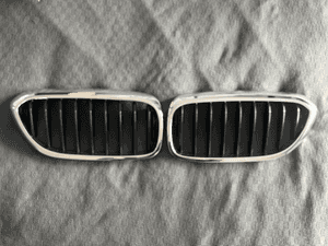 Grill Oryginalny Chromowany BMW 5 (G30, F90) Sedan (G31) Touring! 1