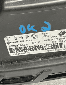 Lampa lewy przod renault master iv 4 260607867R fv 11