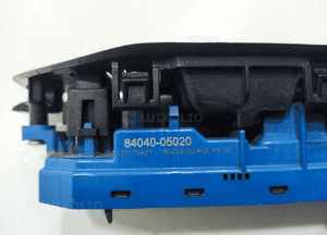 PANEL PRZEŁĄCZNIK SZYB LEWY PRZÓD PRZEDNI TOYOTA VERSO 84040-05020 2009-13 4