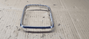 Ramka osłona lewarka tunelu dekor chrom Mercedes W169 169267061 4