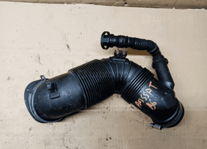 Rura dolot przewód powietrza turbiny odmy VW Passat B6 3C0129654P 03G103493D 2