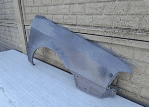 Audi 80 B4 błotnik przedni prawy 3