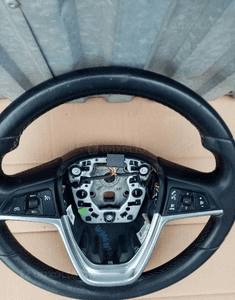Opel insignia kierownica multifunkcja 2009 4