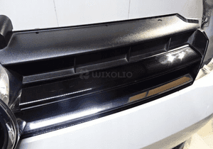 Zderzak przedni r-line 6PDC xenon vw golf vii 8