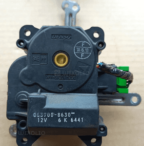 Subaru Outback Legacy IV silniczek sterownik nawiewu 063800-0030 ; -8630 ; 1