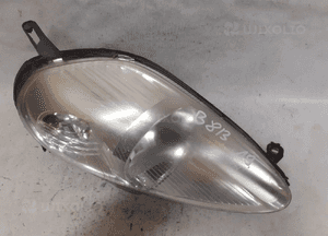 Przod przednia lampa prawa fiat grande punto 2