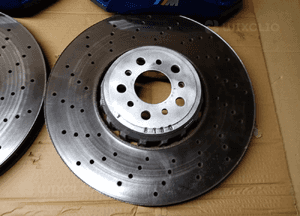 Tarcze hamulcowe przód przednie zaciski komplet BMW M5 G30 F90 4.4 2