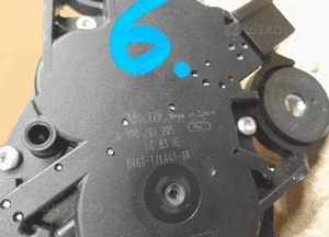 Silniczek wycieraczki tył tylnej Ford Focus MK3 BV61-17K441-AA 0390201205 2