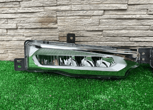 Halogen lampa zderzak bmw X3 G01 X4 G02 nowy oryginalny 2