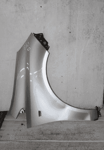 Błotnik przedni prawy OPEL CORSA D 2006-2014 Z157 1