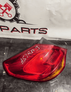 Lampa lewy tył lewa tylna opel astra j 09-15 hb 2
