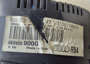 Audi A4 B6 1.9 2.5 TDI zegar licznik 8E0920900K 8E0920900G 4