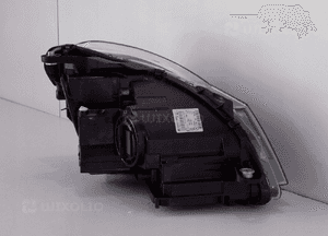 Mercedes W204 C Klasa Lampa ILS LIFT Lewa - 2804 7