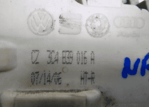 Vw passat B6 zamek centralka dociąg prawy tył 9